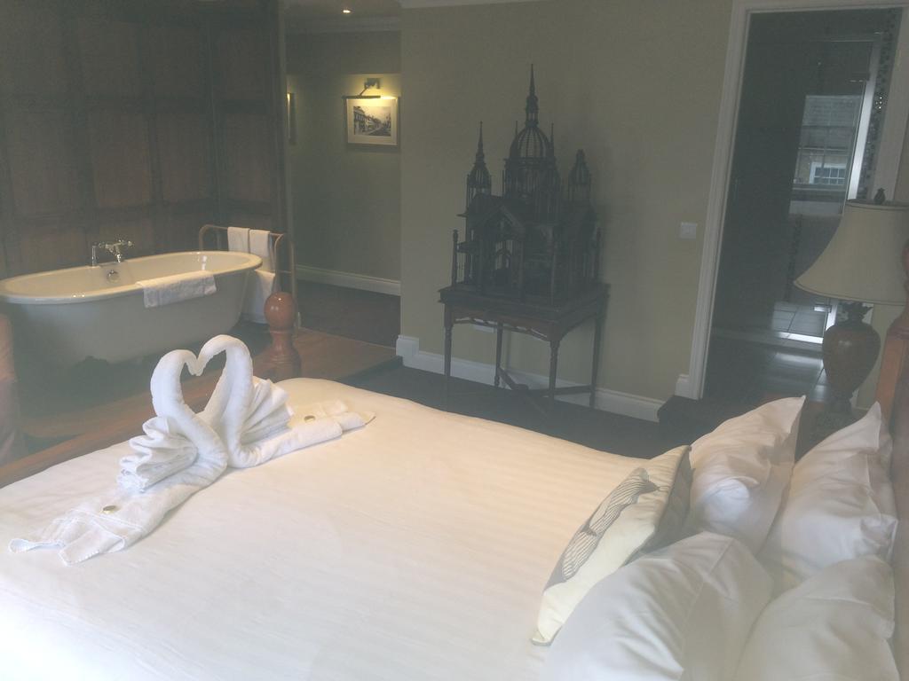 Limes Hotel Needham Market Rum bild